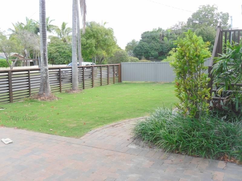 15 Lawnhill Avenue, Deception Bay QLD 4508