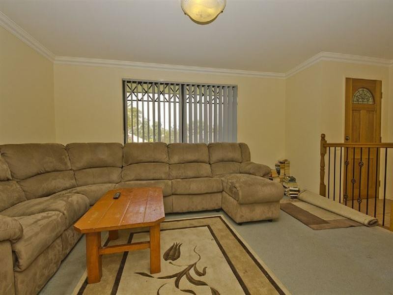 33 Finnegan Street, Rothwell QLD 4022