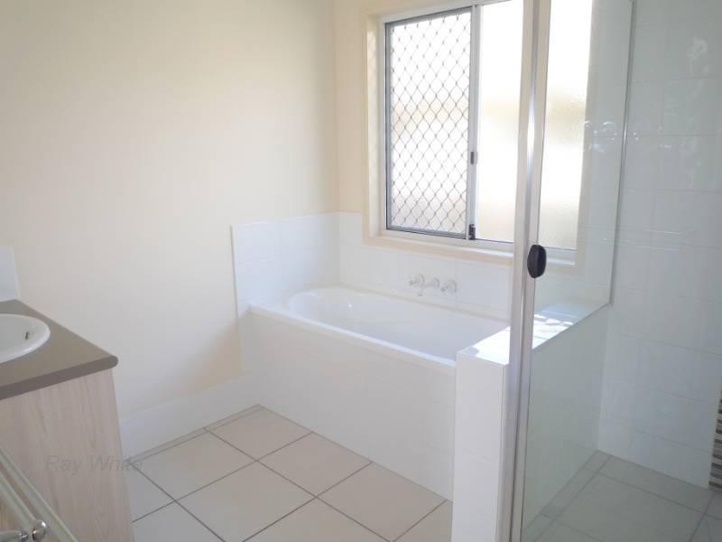 7 Natone Street, Rothwell QLD 4022