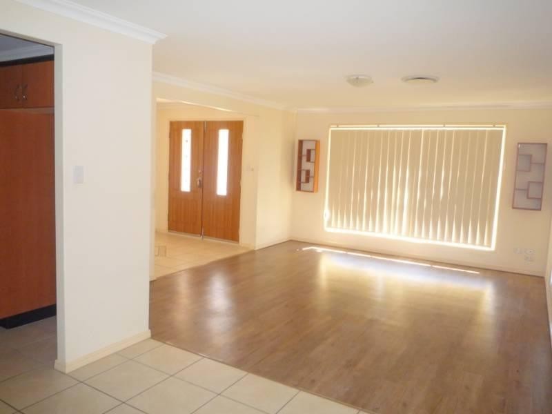 32 Yandina Place, Deception Bay QLD 4508