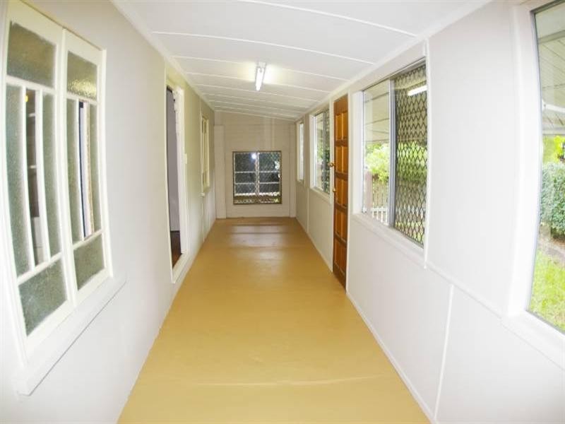 12 Lawnhill Avenue, Deception Bay QLD 4508