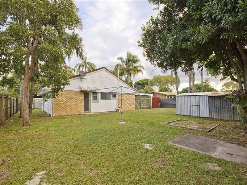 19 Simon Street, Deception Bay QLD 4508