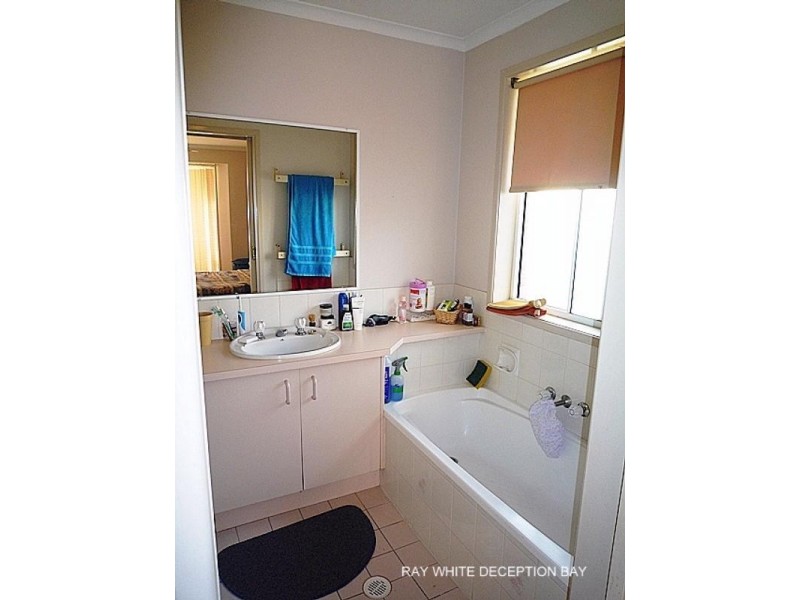 25 Lipscombe Road, Deception Bay QLD 4508