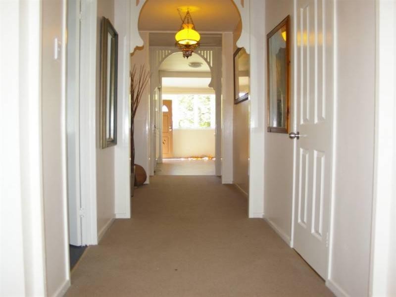 18 Herbert Street, Brighton QLD 4017