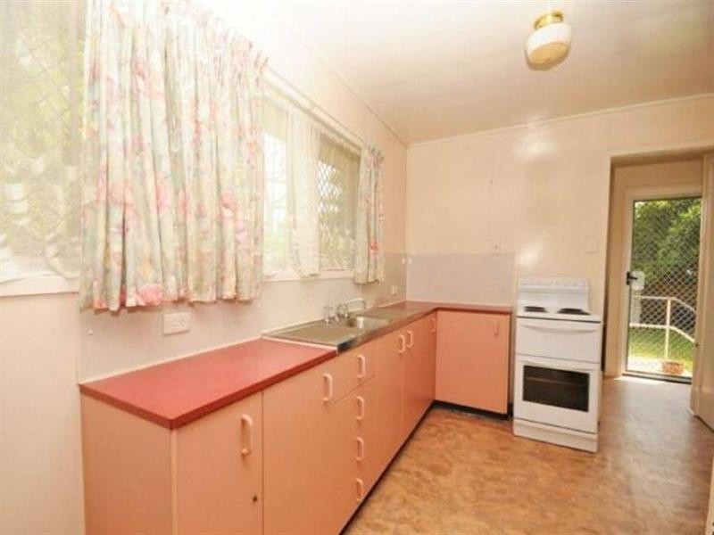 15 Rayleigh Street, Deception Bay QLD 4508