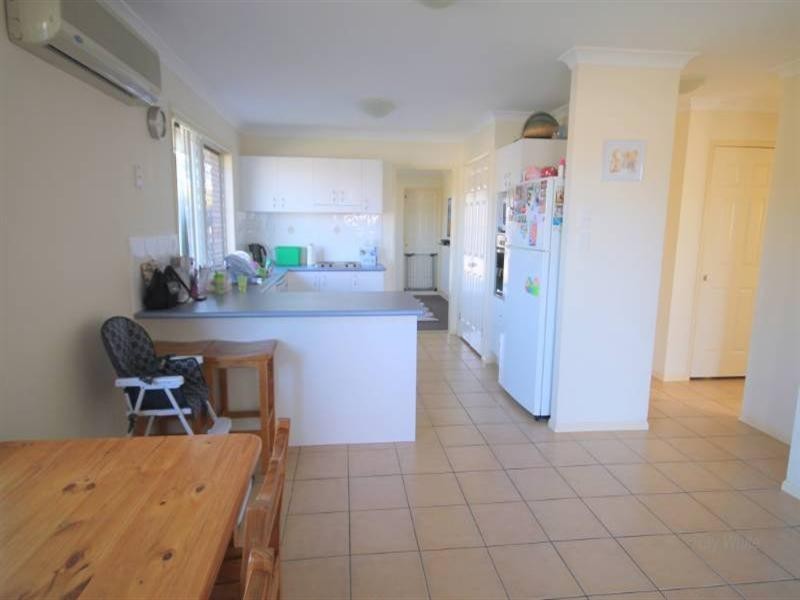 15 Sawrey Street, Rothwell QLD 4022