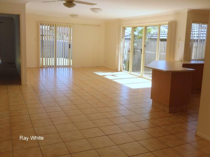 9 Kalbarri Court, North Lakes QLD 4509