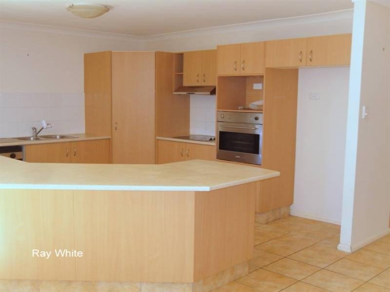 9 Kalbarri Court, North Lakes QLD 4509