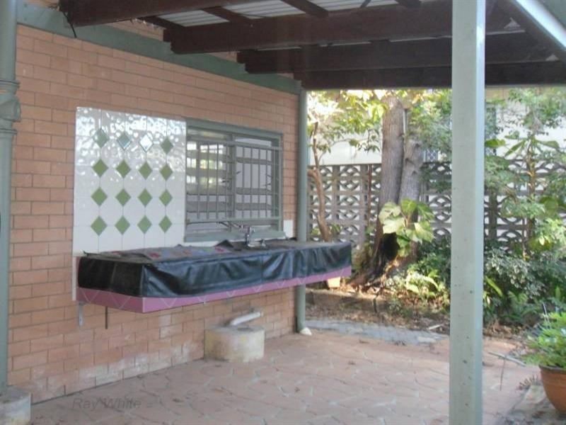 97 Laura Street, Clontarf QLD 4019