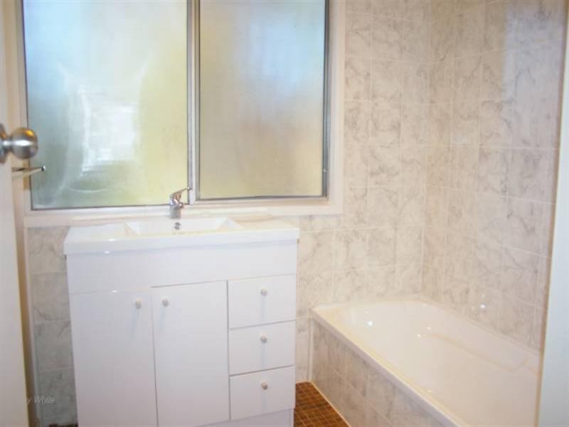 1 Central Avenue, Deception Bay QLD 4508