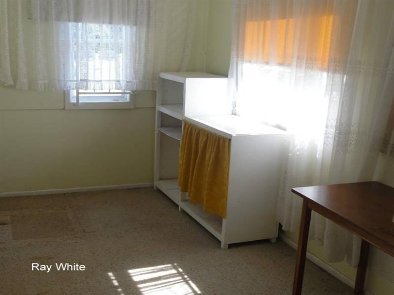 18 Seymour Street, Deception Bay QLD 4508