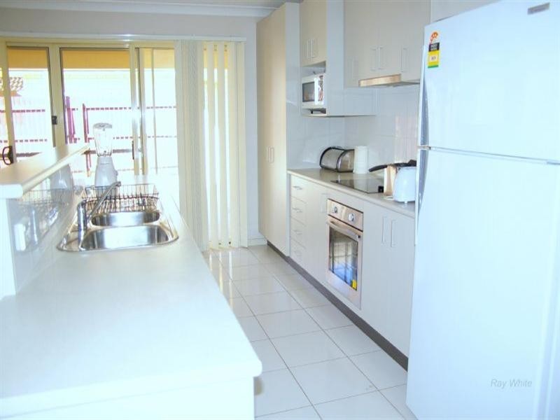 11 Cockatiel Court, Deception Bay QLD 4508