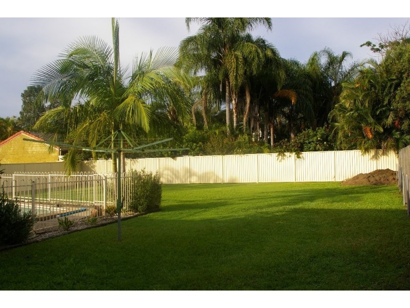 6 Cotswold Street, Morayfield QLD 4506