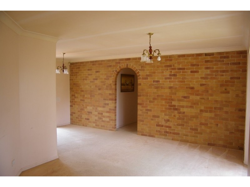 6 Cotswold Street, Morayfield QLD 4506
