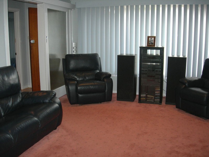 3 Manson Drive, Melton South VIC 3338