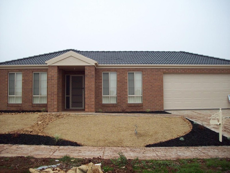 Lot 643 Black Knight Way, Kurunjang VIC 3337