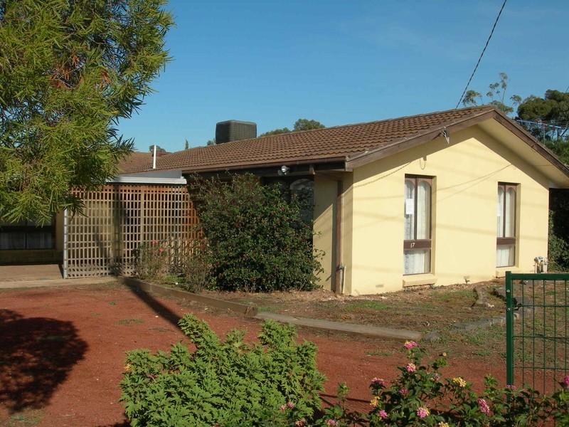 17 Lang Road, Melton VIC 3337