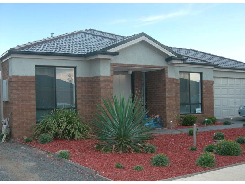 50 Carlyon Close, Melton VIC 3337