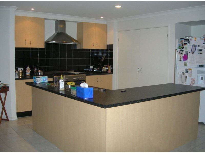 50 Carlyon Close, Melton VIC 3337