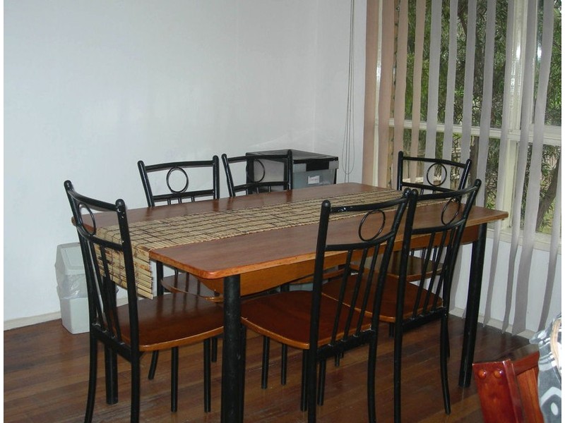 68 Hume Avenue, Melton South VIC 3338