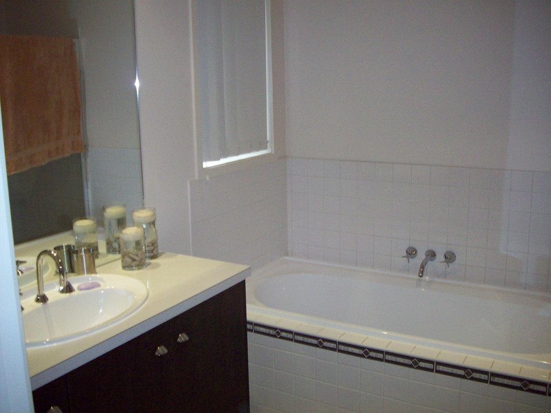 11 Westmill Vista, Melton VIC 3337