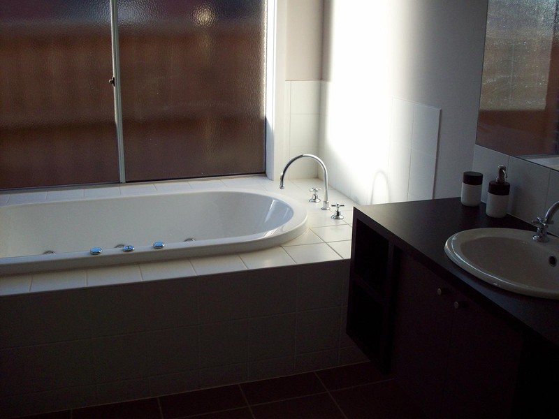 18 Botanica Springs Boulevard, Melton VIC 3337