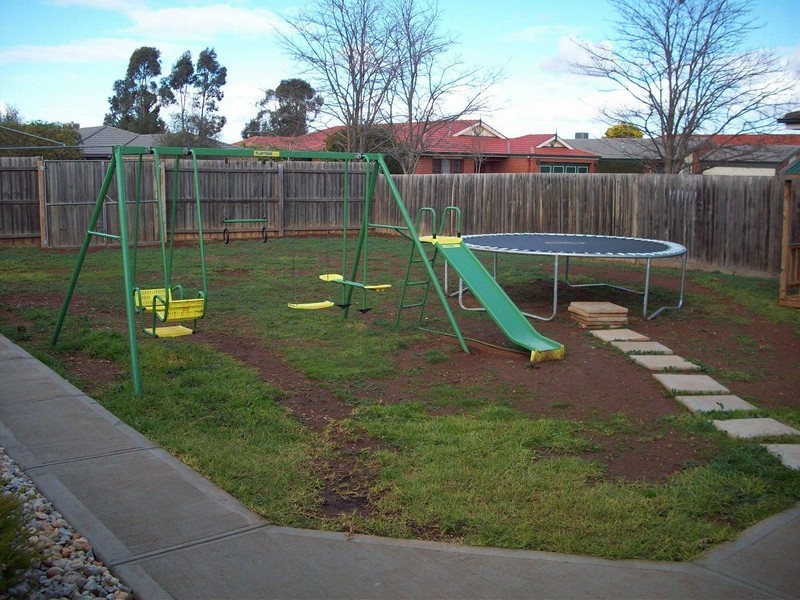 29 Stanley Crescent, Melton VIC 3337