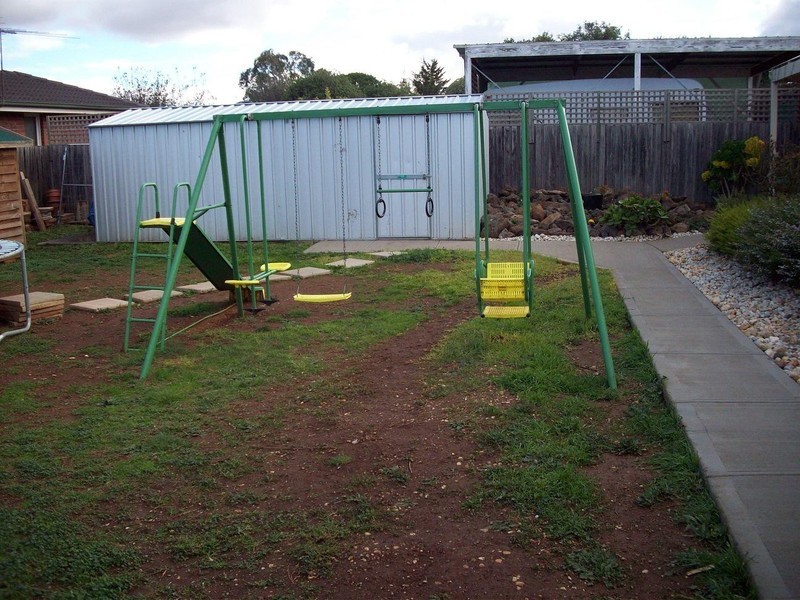 29 Stanley Crescent, Melton VIC 3337