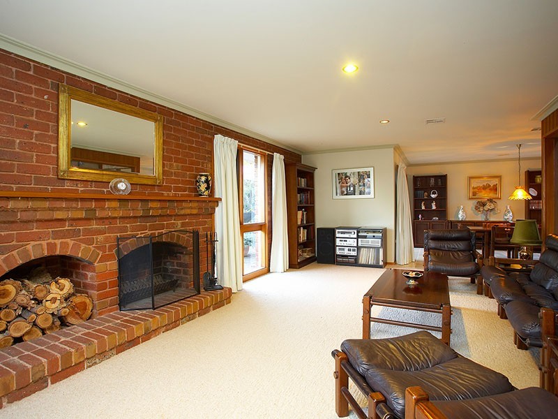 5 Mirboo Court, Melton VIC 3337