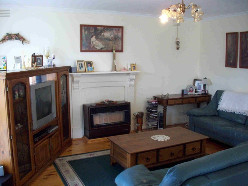 6 Berkley Place, Melton VIC 3337