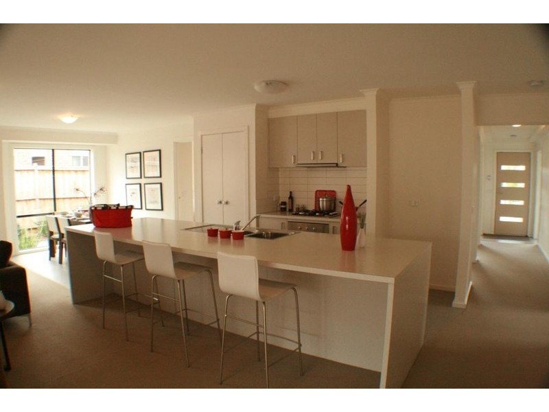 23 Scarborough Crescent, Melton VIC 3337