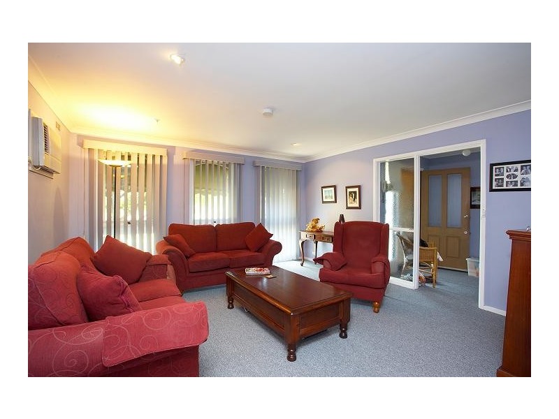 14 Mathews Street, Melton South VIC 3338