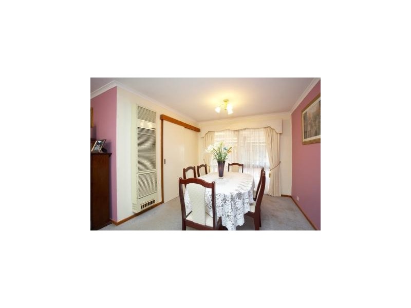 14 Pamela Court, Melton West VIC 3337