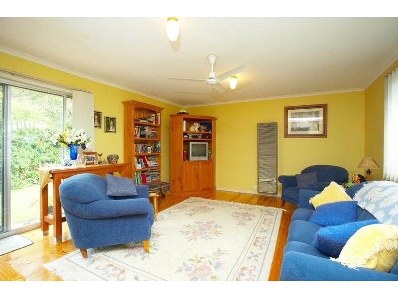 35 Rathdowne Circuit, Melton VIC 3337