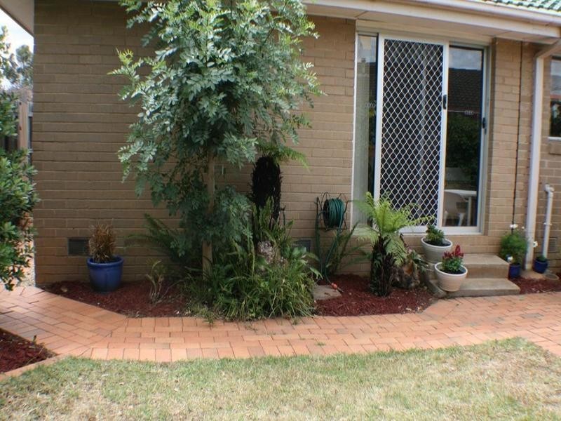 35 Rathdowne Circuit, Melton VIC 3337