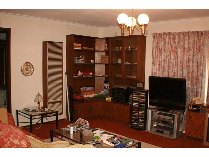 1/225 Station Road, Melton VIC 3337