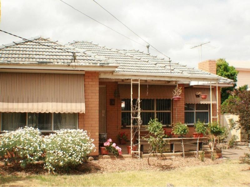 72 Scott Street, Melton VIC 3337