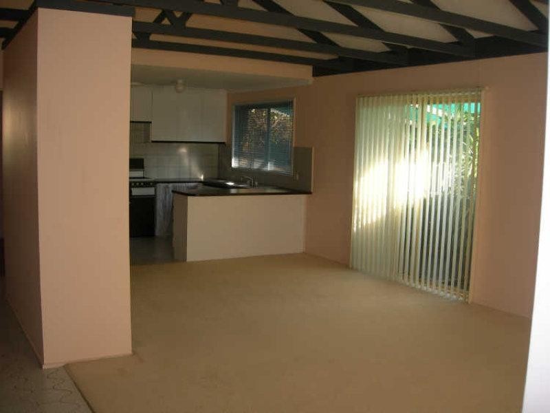 3-2/4 Talia Court, Melton VIC 3337