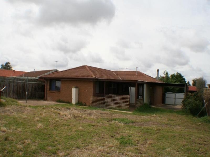 72 Hilton Way, Melton West VIC 3337