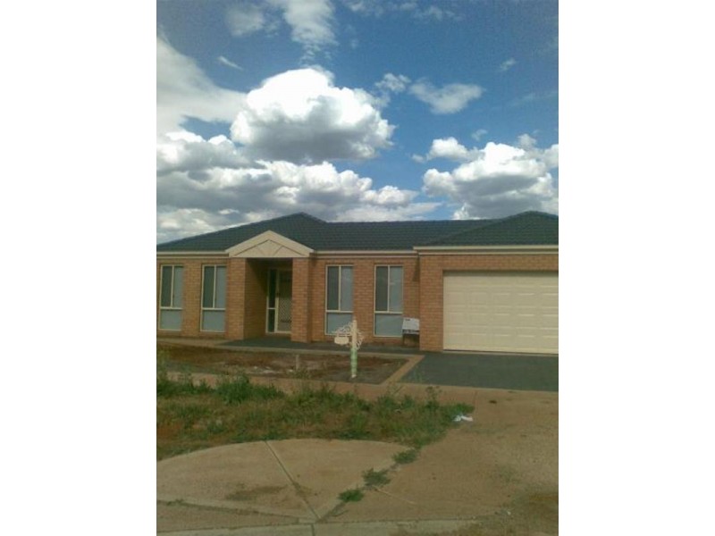 Lot 668 Jeune Place, Kurunjang VIC 3337