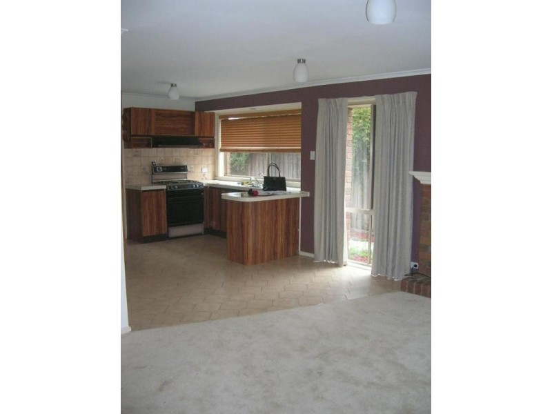 5 Pennyroyal Crescent, Kurunjang VIC 3337