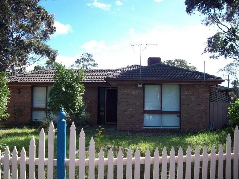 85 Hume Avenue, Melton South VIC 3338