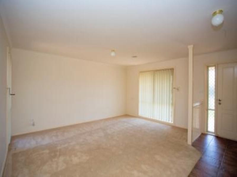 2 Joshua Place, Kurunjang VIC 3337