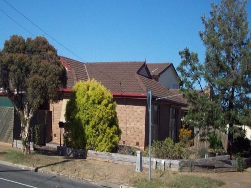 29 Henry Street, Melton VIC 3337