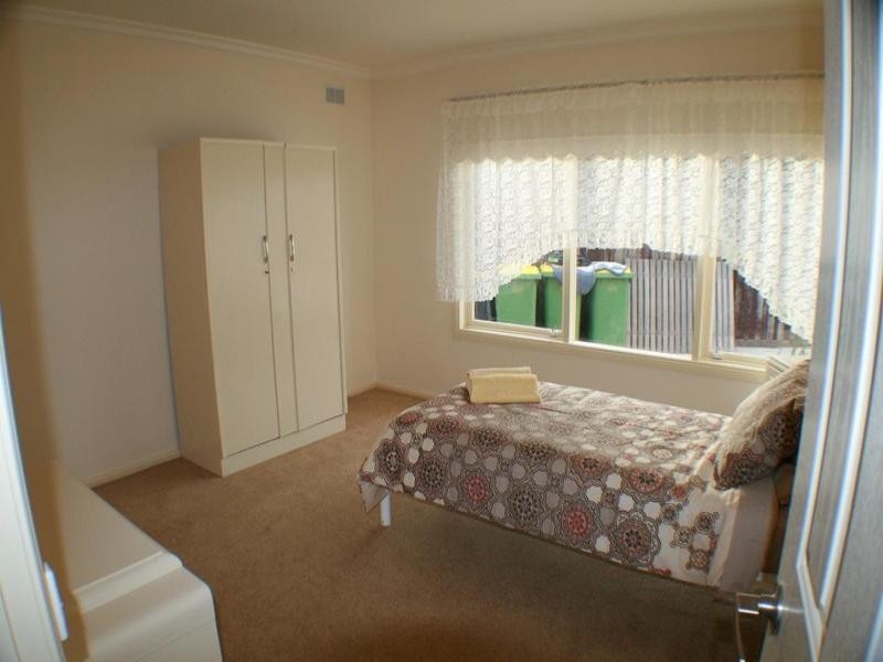 4 Norma Street, Melton VIC 3337