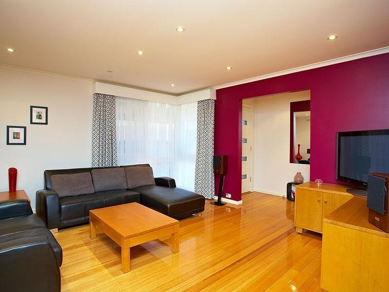 38 Bernard Drive, Melton South VIC 3338