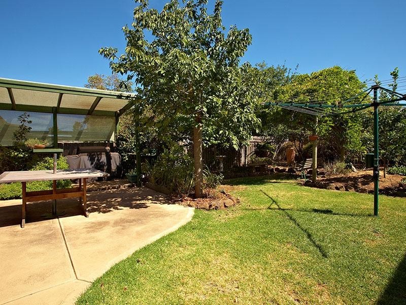 38 Bernard Drive, Melton South VIC 3338