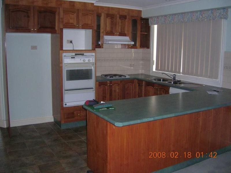 263 Centenary Avenue, Melton West VIC 3337