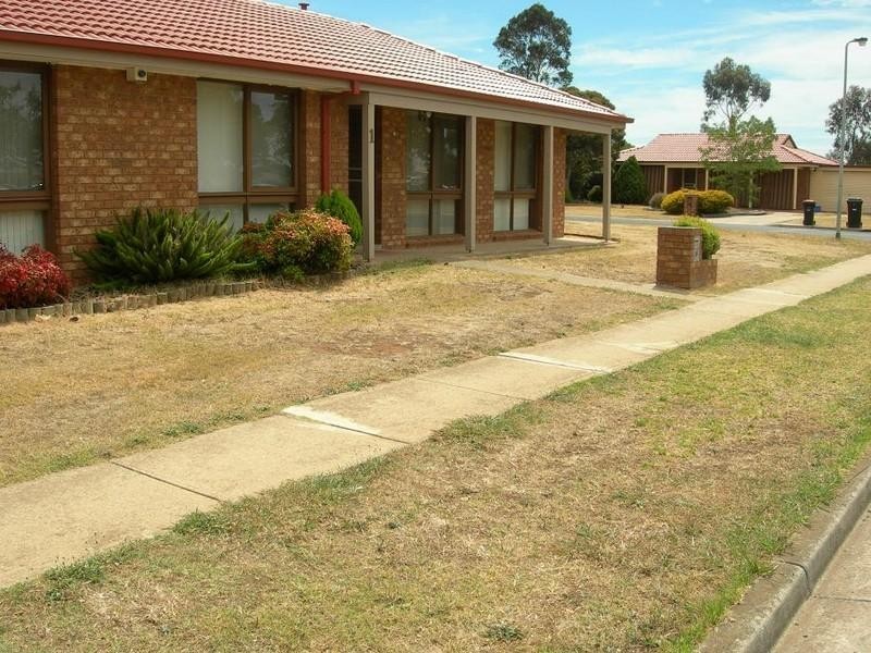 1 Mircella Place, Melton West VIC 3337