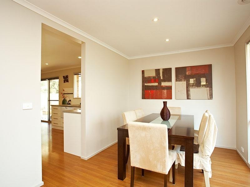 49 Rosina Drive, Melton VIC 3337